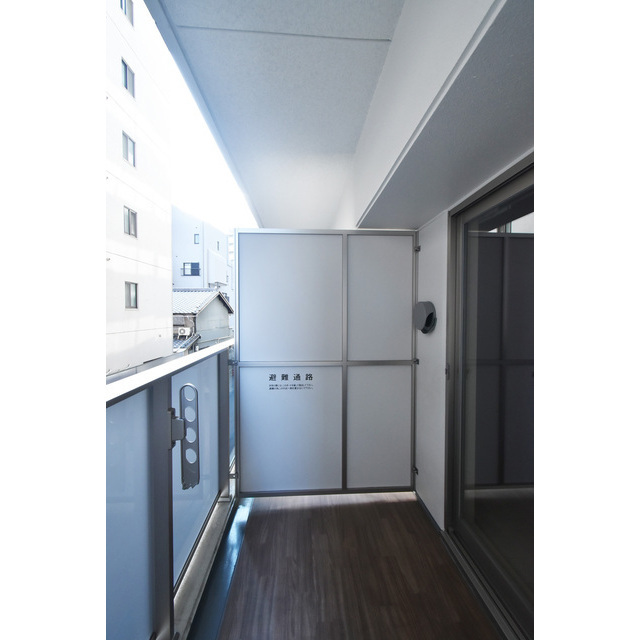 20/30 バルコニー