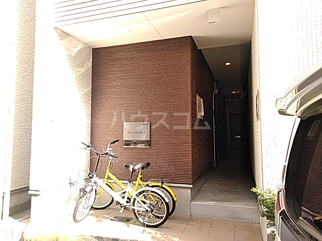 19/22 エントランス