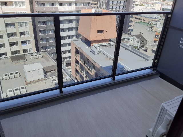 19/30 バルコニー