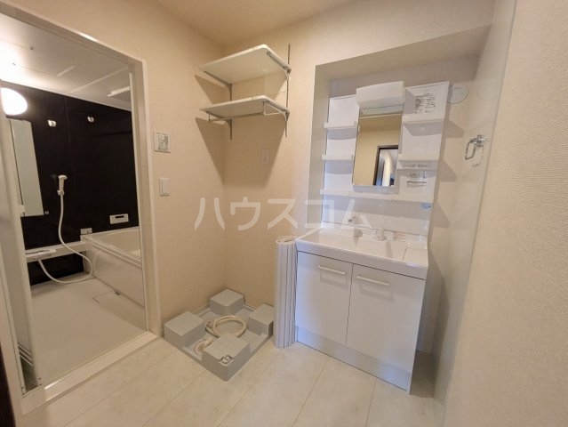 18/28 洗面