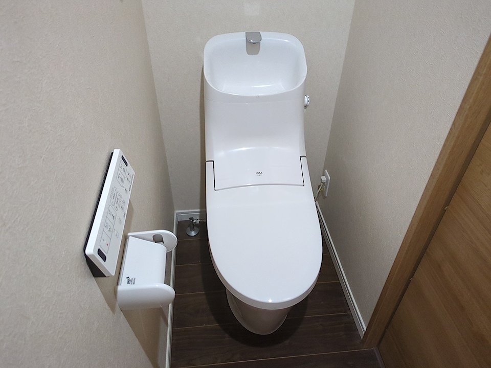 16/30 トイレ