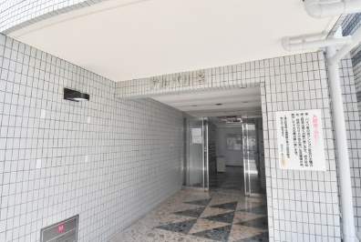 14/22 エントランス