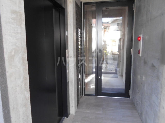 3/6 エントランス