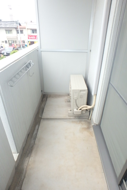 15/22 バルコニー