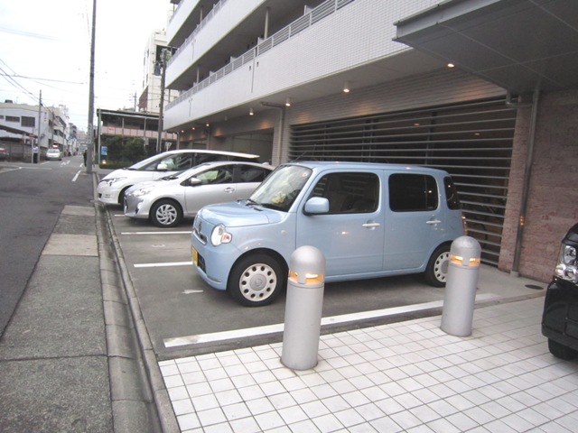 22/25 駐車場
