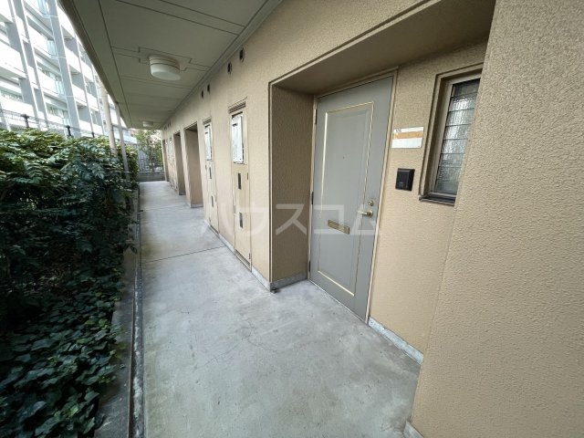 29/30 エントランス