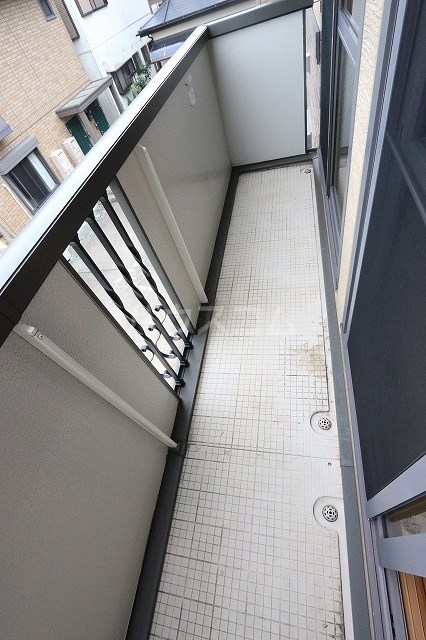 23/30 バルコニー