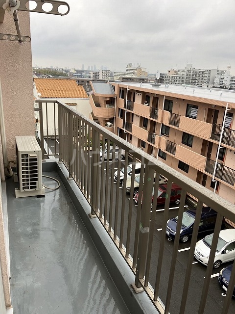 20/26 バルコニー