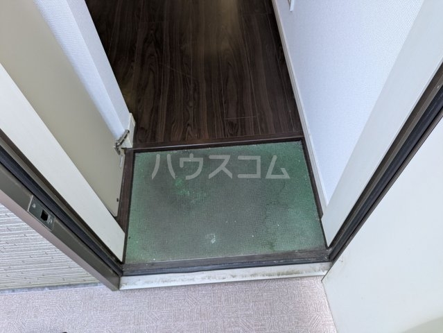 6/18 玄関