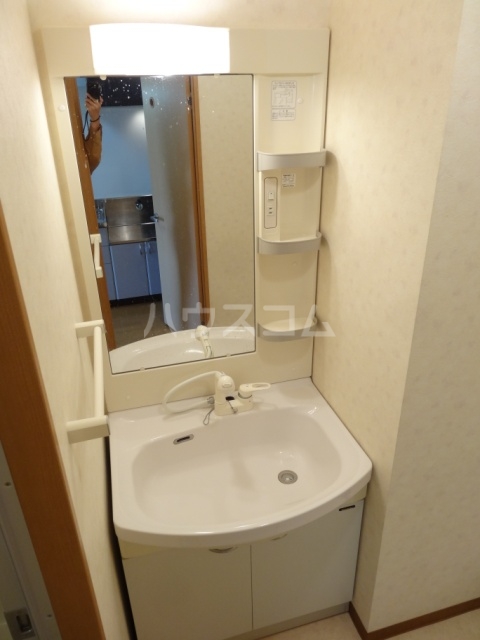 13/27 洗面