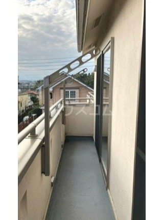 13/17 バルコニー