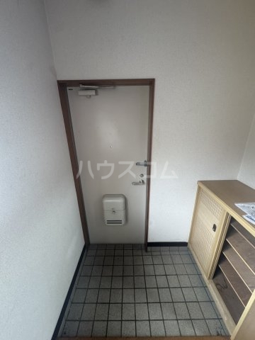 13/30 玄関