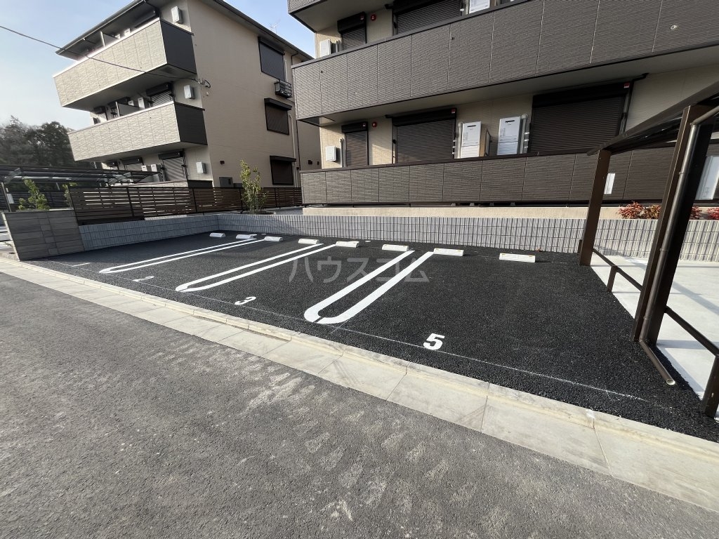 29/30 駐車場