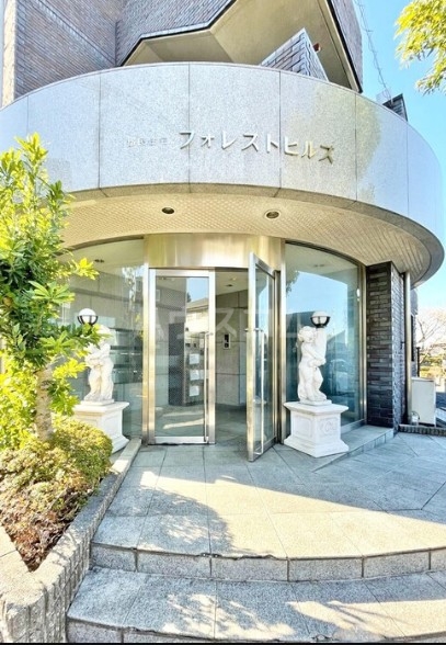 2/11 エントランス