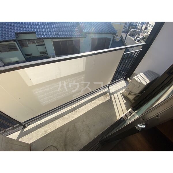 15/27 バルコニー