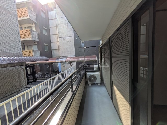15/27 バルコニー