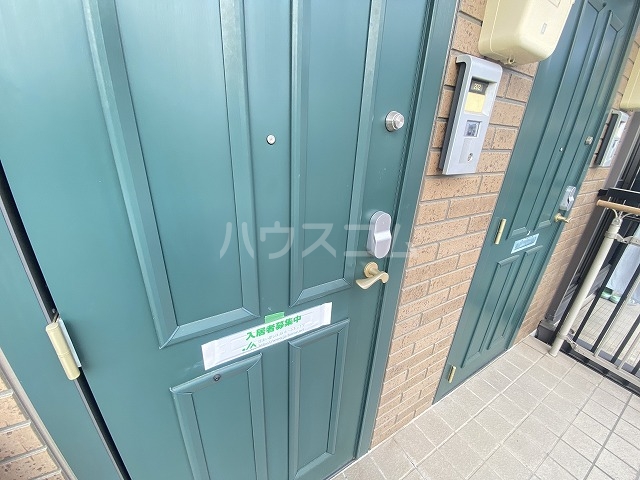 2/4 エントランス