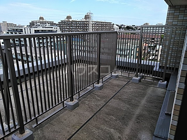 20/30 バルコニー