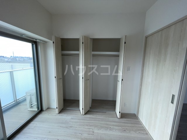 28/30 エントランス