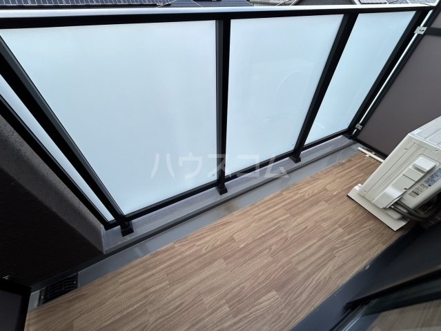 20/30 バルコニー