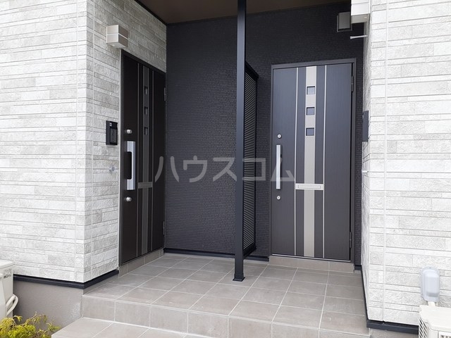 14/20 エントランス