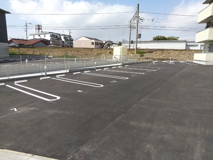 2/10 駐車場