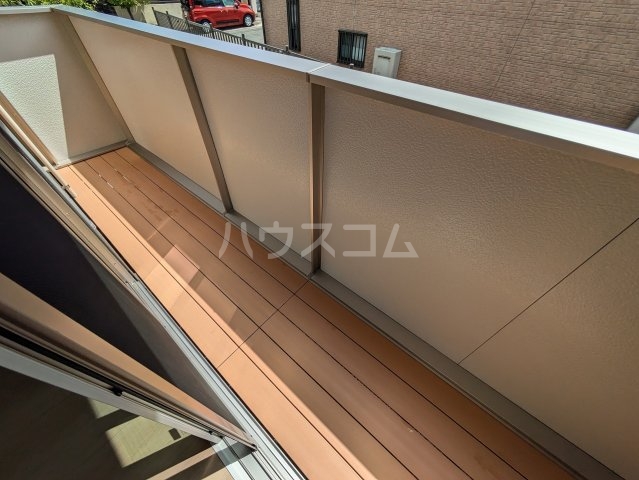 18/23 バルコニー
