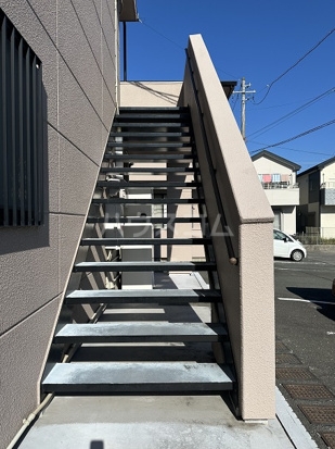 18/28 エントランス