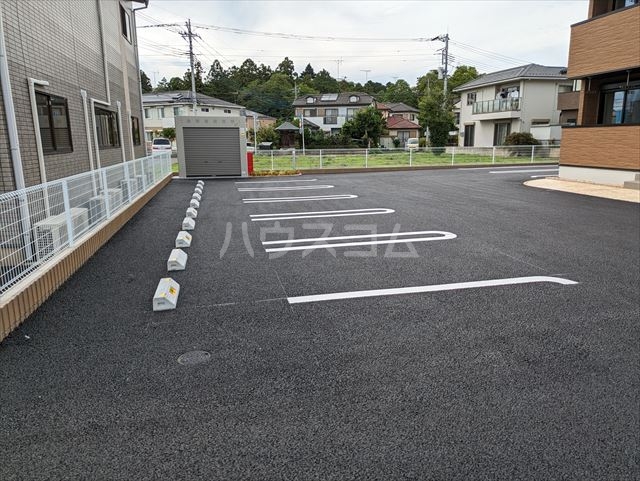 2/8 駐車場