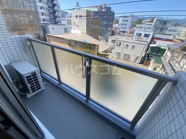 21/30 バルコニー