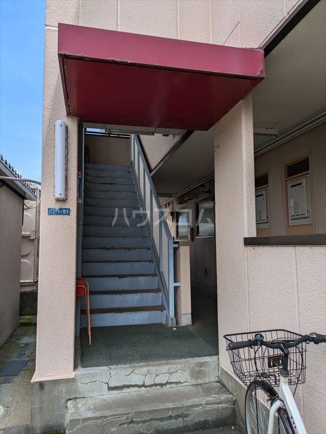 2/11 エントランス