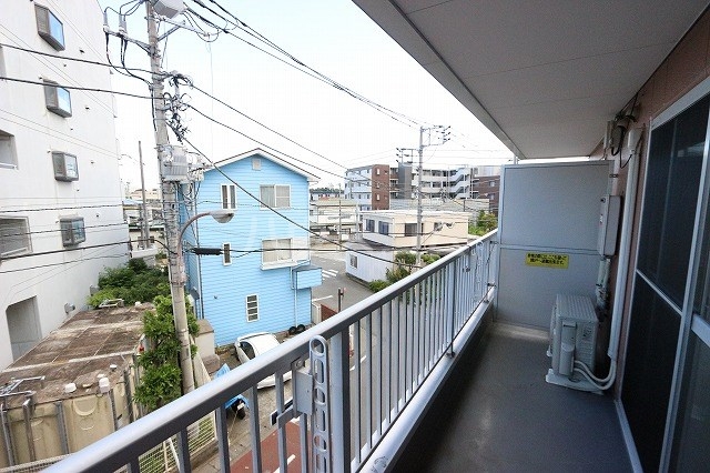 23/30 バルコニー