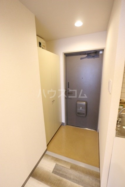 14/30 玄関