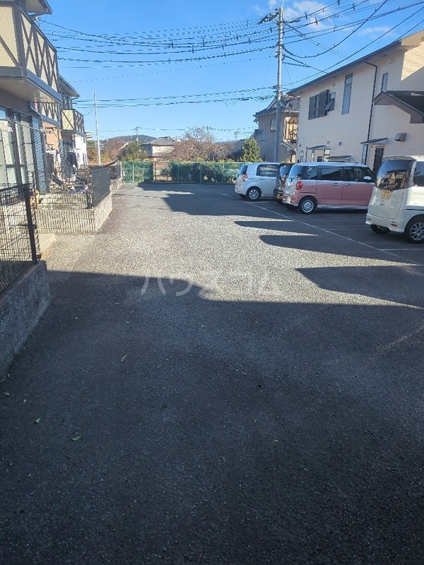 21/22 駐車場