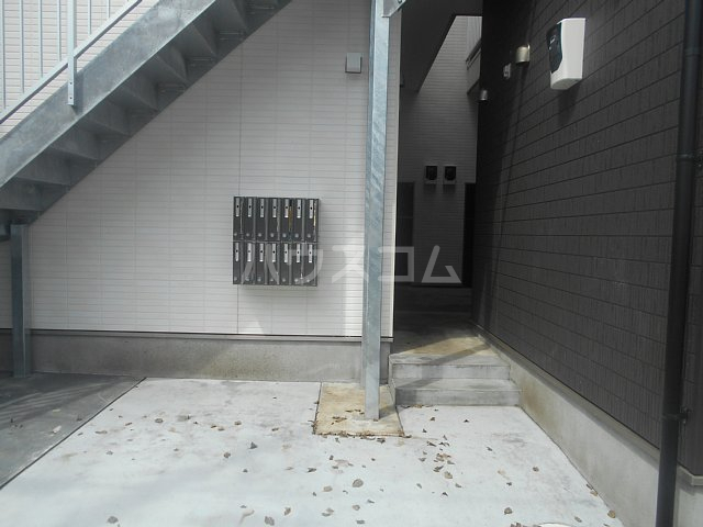 2/10 エントランス