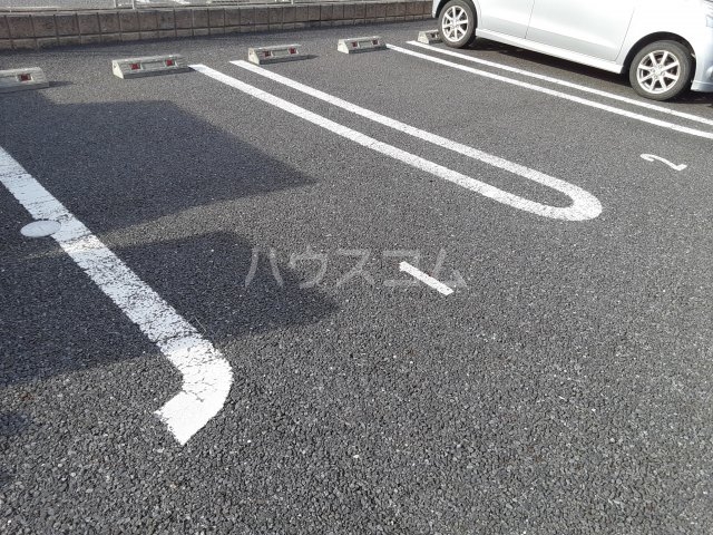 20/21 駐車場