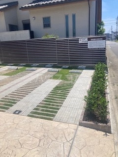 25/30 駐車場