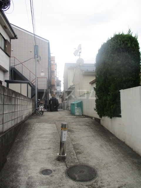 21/25 エントランス