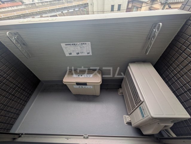 19/30 バルコニー