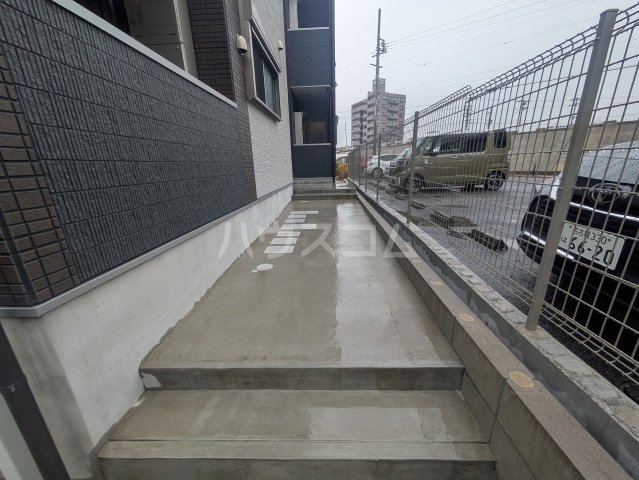 26/30 駐車場