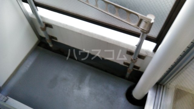 17/30 バルコニー