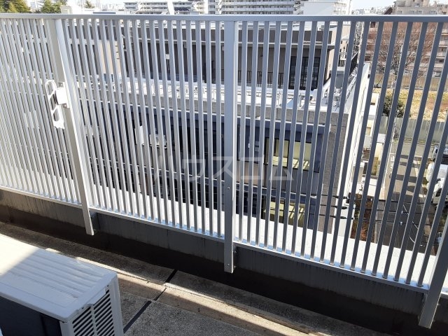 18/30 バルコニー