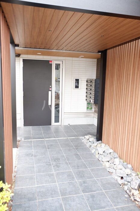 19/24 エントランス