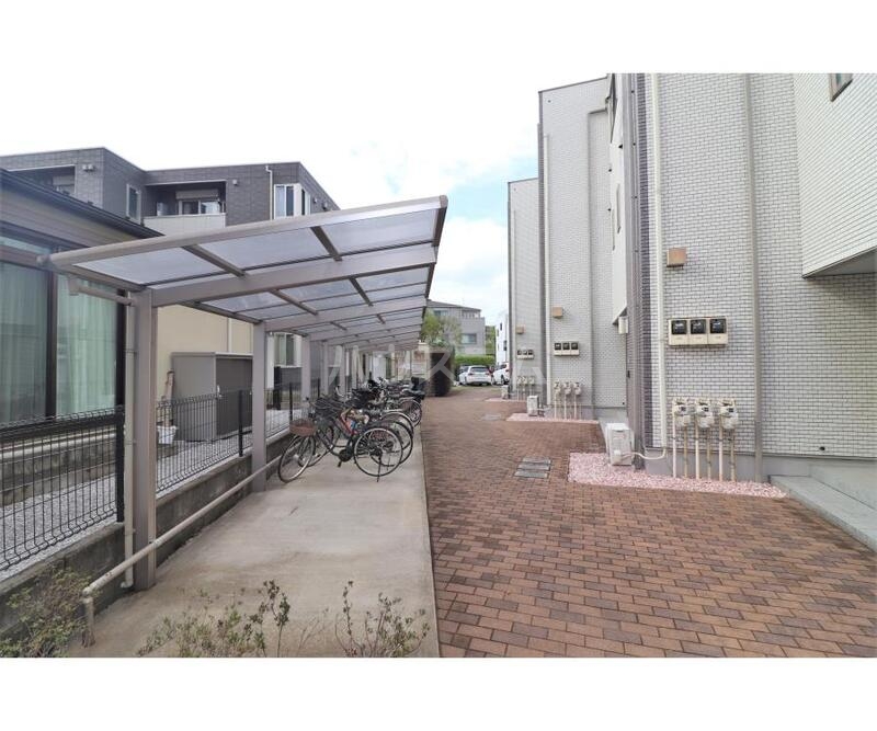 13/24 エントランス