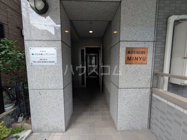 22/22 エントランス