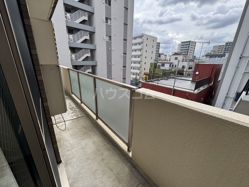 16/28 バルコニー
