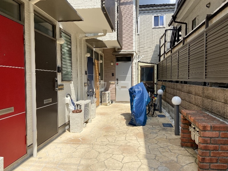 29/30 エントランス