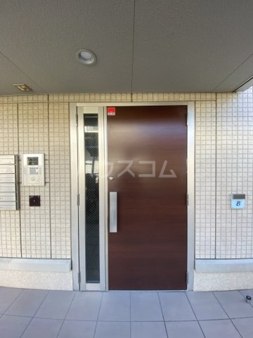 21/24 エントランス