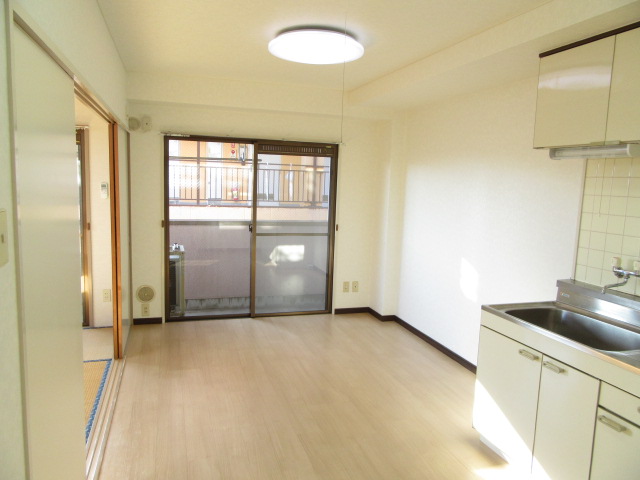 4/28 リビング/ダイニング