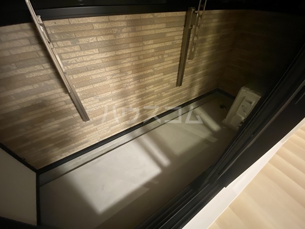 20/30 バルコニー